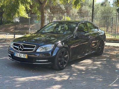 Usado 2010 Mercedes C350 Sedan | € 12.500