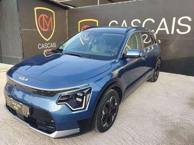 Azul Usado 2023 Kia e-Niro SUV | € 31.990 (Caro)