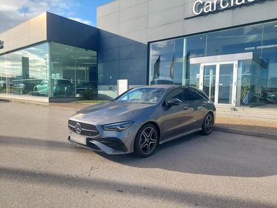Usado Mercedes CLA180 Shooting Brake Advanced Plus 116 HP (85 kW) 2023 Cinza mountain Carrinha