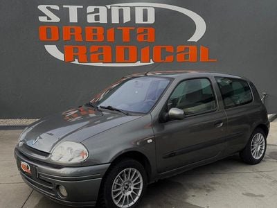 Renault Clio II