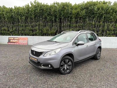 Usado Peugeot 2008 Active 110 HP (80 kW) 2016 Cinza SUV