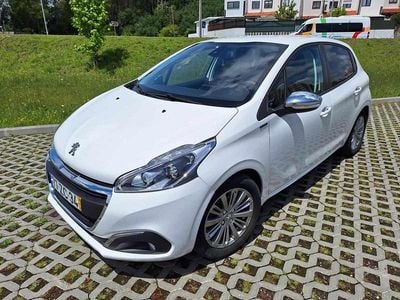 Usado Peugeot 208 82 HP (60 kW) 2019 Branco Citadino