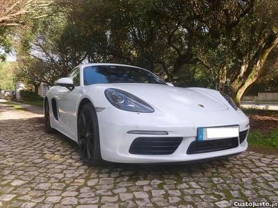 Usado Porsche 718 Cayman 300 HP (220 kW) 2018 Branco Coupé