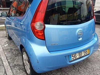 Azul Usado 2009 Opel Agila Sedan | € 4.100