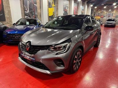 Cinzento Usado 2024 Renault Captur SUV | € 23.990 (Bom preço)