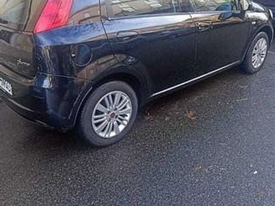 Usado 2009 Fiat Grande Punto Citadino | € 4.000 (Preço justo)