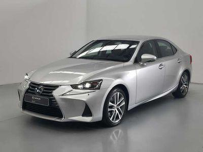 Lexus IS300h