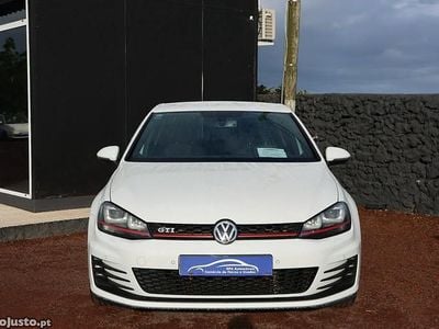 Branco Usado 2013 VW Golf VII GTI Citadino | € 21.490 (Preço elevado)