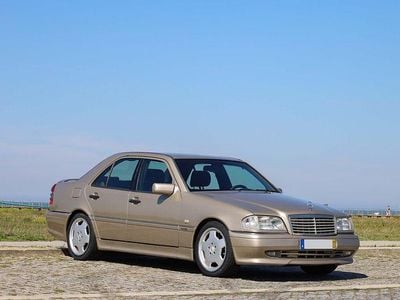 Usado 1996 Mercedes C200 AMG Sedan | € 9.900