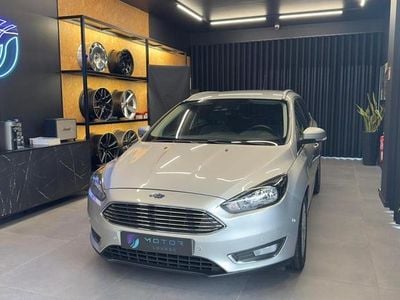 Usado Ford Focus Titanium 120 HP (88 kW) 2018 Cinza Carrinha