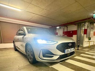 Cinzento Usado 2023 Ford Focus Citadino | € 19.500 (Super Preço)