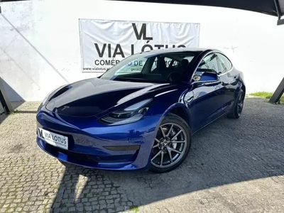 Azul Usado 2019 Tesla Model 3 Standard Range Sedan | € 23.500 (Preço justo)