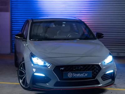 Usado Hyundai i30 280 HP (205 kW) 2019 Cinza Sedan