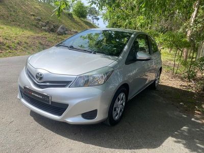 usado Toyota Yaris 1.4 D-4D Active