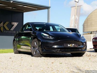Preto Usado 2020 Tesla Model 3 Standard Range Plus Sedan | € 24.590 (Preço elevado)