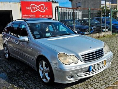 usado Mercedes C220 2.2CDi Aut. Avantgarde