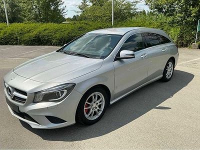 Mercedes CLA200