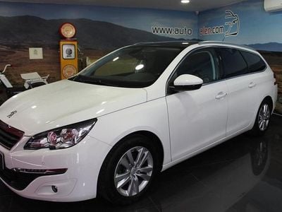 Branco Usado 2015 Peugeot 308 Active Carrinha | € 11.500 (Preço justo)