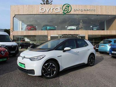 Branco Usado 2021 VW ID.3 Pro Citadino | € 21.900 (Preço elevado)