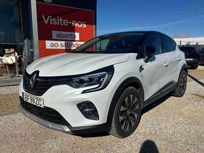 Branco Usado 2023 Renault Captur Techno SUV | € 19.200 (Preço justo)