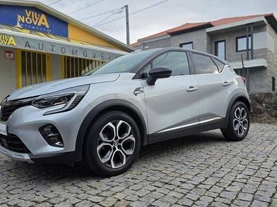 Cinza Usado 2022 Renault Captur Techno SUV | € 17.980 (Preço justo)