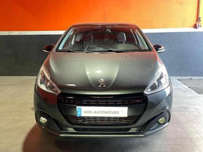 Cinzento Usado 2018 Peugeot 208 Citadino | € 12.998 (Preço elevado)