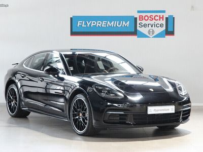 Porsche Panamera 4