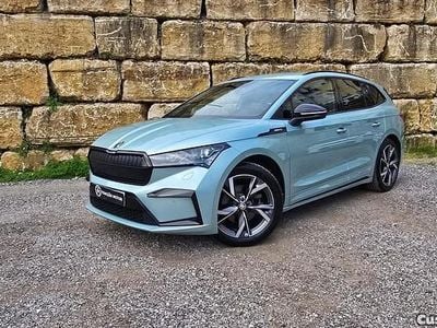 Usado Skoda Enyaq iV SportLine 150 kW (204 HP) 2023 Verde SUV