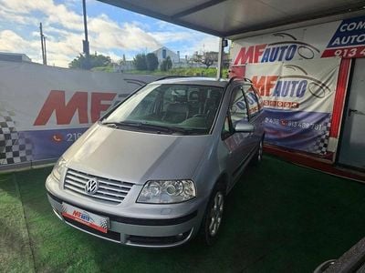 Cinza Usado 2003 VW Sharan Highline Monovolume | € 6.900