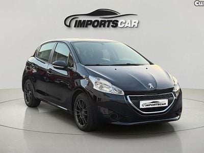 Azul Usado 2015 Peugeot 208 Active Citadino | € 8.900 (Preço justo)