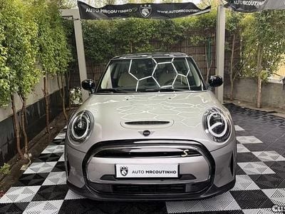 Cinza Usado 2023 Mini Cooper SE Premium Citadino | € 19.500 (Super Preço)
