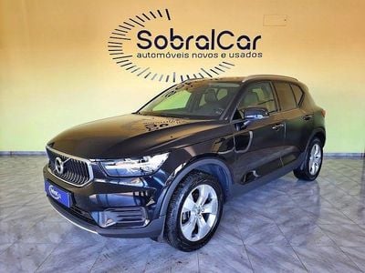 Usado Volvo XC40 Momentum 150 HP (110 kW) 2018 Preto SUV