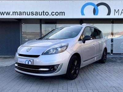 Usado Renault Grand Scénic III Bose Edition 110 HP (80 kW) 2013 Cinzento Monovolume