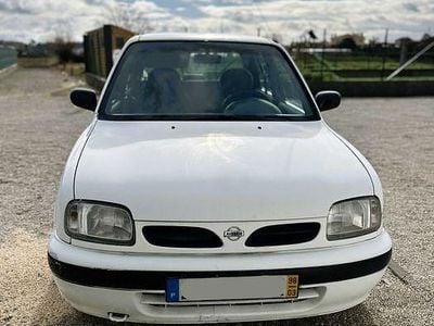Usado 1998 Nissan Micra Sedan | € 1.000