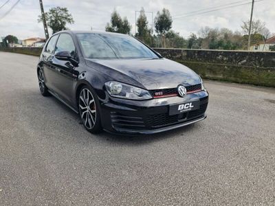 VW Golf VII