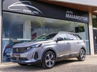 Usado Peugeot 5008 130 HP (95 kW) 2021 Cinzento Monovolume