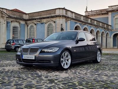 Cinza Usado 2005 BMW 330 Advantage Sedan | € 14.995