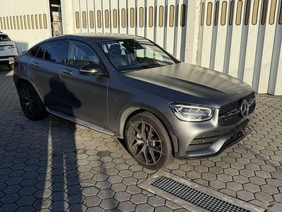 Mercedes GLC300e