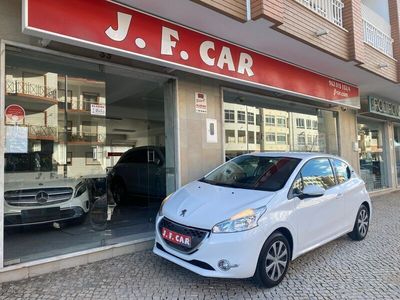 usado Peugeot 208 1.4 e-HDi Access 2-Tronic