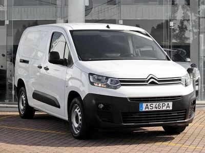 Branco Usado 2022 Citroën Berlingo Monovolume | € 17.990 (Preço elevado)
