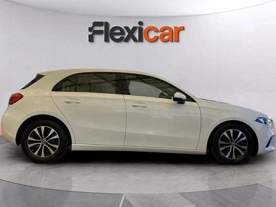 Branco Usado 2021 Mercedes A180 Style Sedan | € 23.490