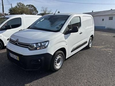 Branco Usado 2019 Citroën Berlingo Monovolume | € 13.500