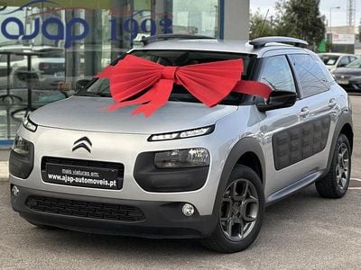 Cinza Usado 2017 Citroën C4 Shine SUV | € 13.870 (Preço justo)