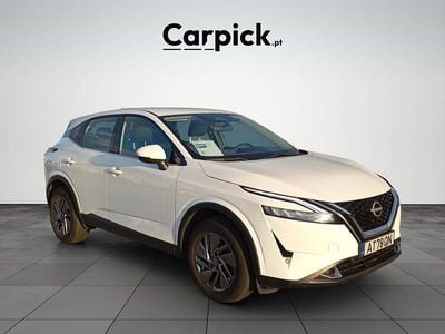 Usado Nissan Qashqai Acenta 140 HP (102 kW) 2022 Branco SUV