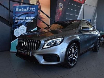 Cinza Usado 2017 Mercedes GLA220 AMG line SUV | € 31.800