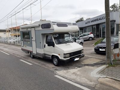 usado Peugeot J5 AUTOCARAVANA 2.5 D 2 CAMAS CASAL - 6 LUGARES