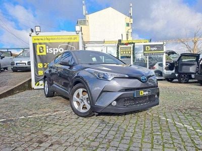 Usado Toyota C-HR 122 HP (89 kW) 2018 Cinzento SUV