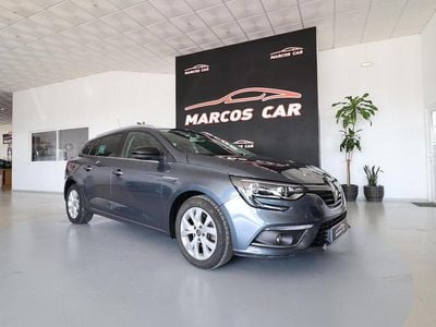 Usado Renault Mégane IV 110 HP (80 kW) 2018 Cinzento Carrinha