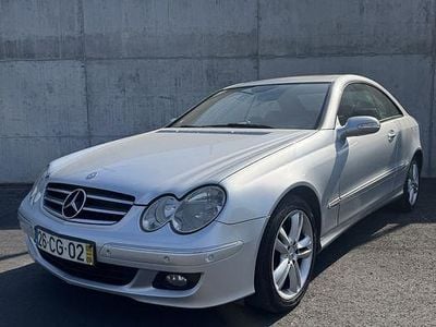 Usado Mercedes CLK220 150 HP (110 kW) 2005