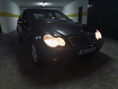 Mercedes C180